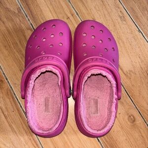 CROCS Pink Slippers Classic Comfort